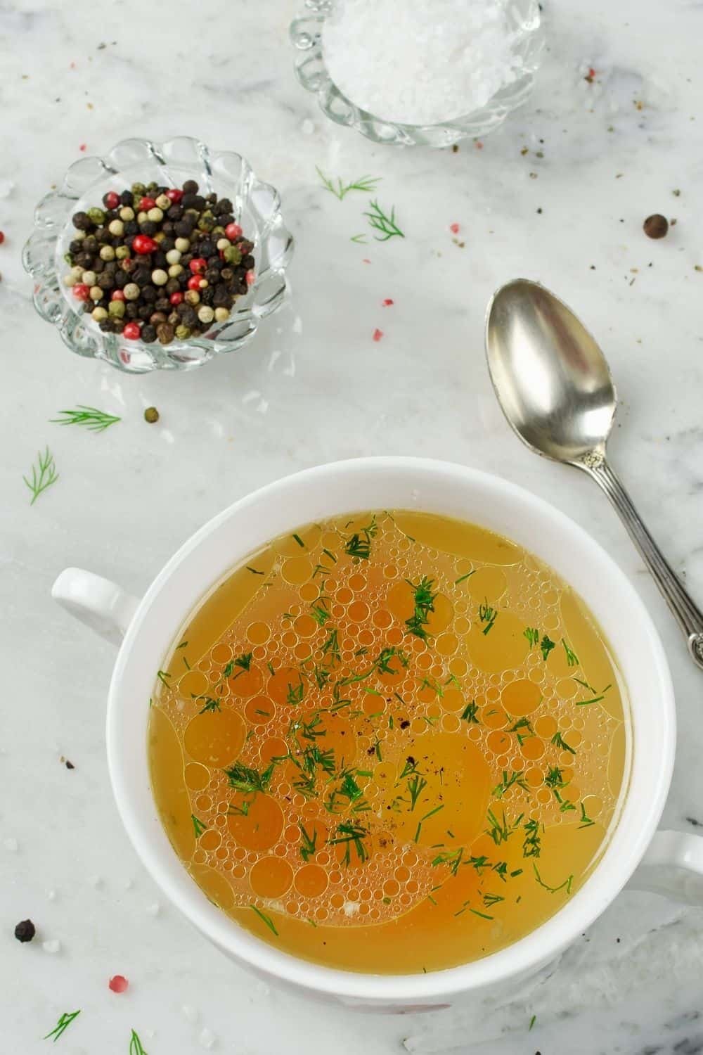 gà mỹ đá cựa sắt